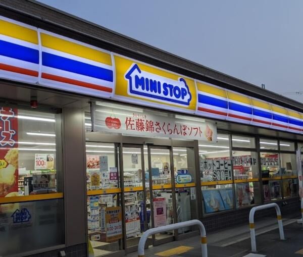 コンビニ　ミニストップ堺大庭寺店（コンビニ）まで960m