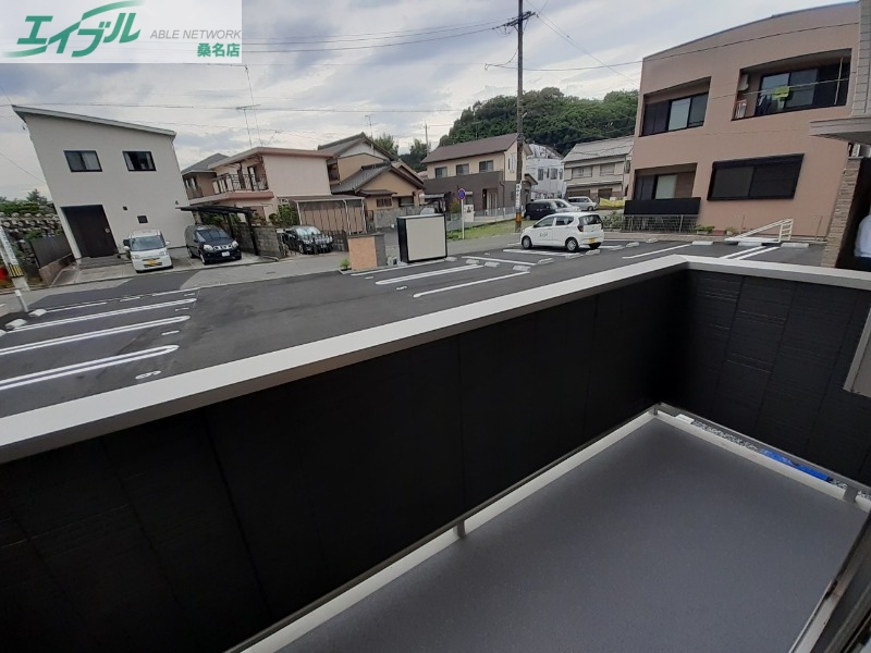 バルコニー　同物件別部屋写真