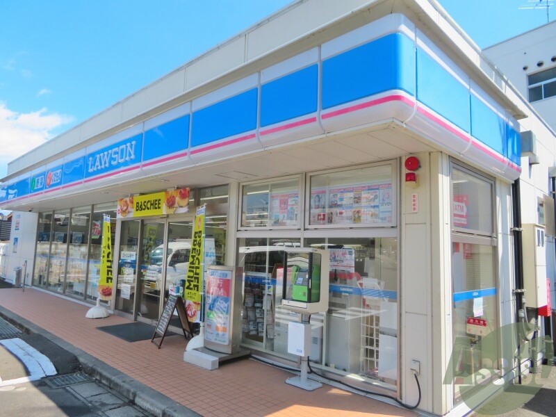コンビニ　ローソン仙台国見一丁目店（コンビニ）まで520m