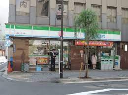 コンビニ　ファミリーマート 銀座七丁目店（コンビニ）まで154m
