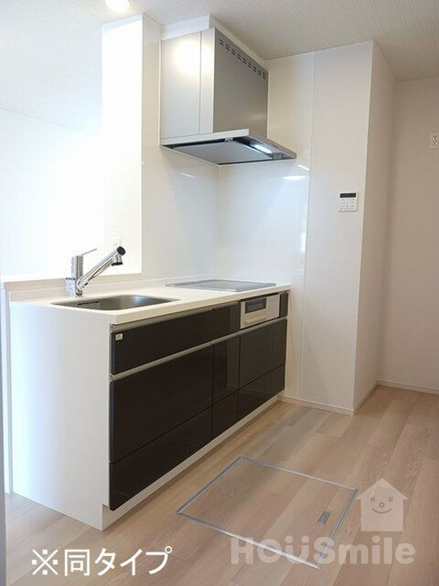 キッチン　現在建築中、写真は同タイプを使用
