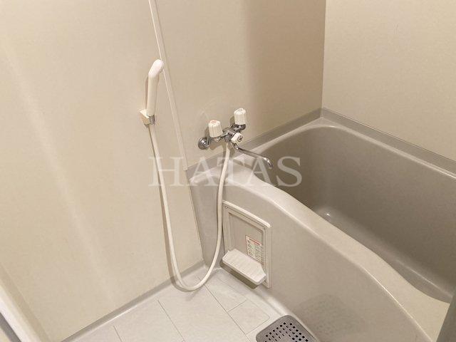 バス・シャワールーム　同物件別部屋です。