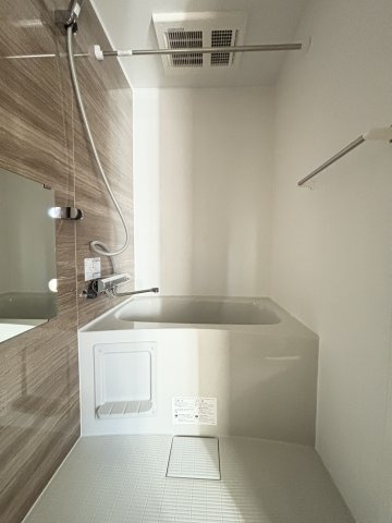 バス・シャワールーム　お風呂で日々の疲れを落としましょう