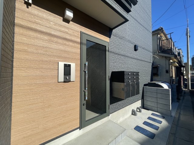 エントランス　毎日通るエントランスはこのようになっています