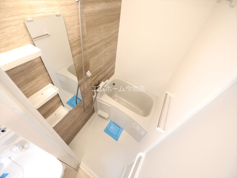 バス・シャワールーム　浴室暖房乾燥機能付バス