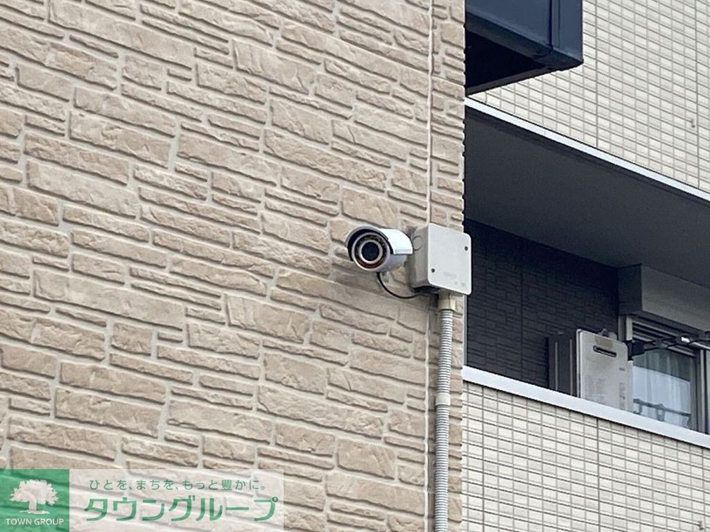 その他　屋根付き駐輪場