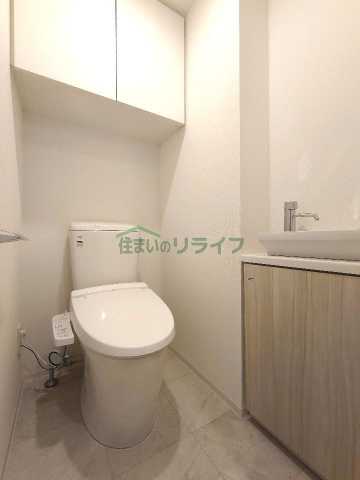 トイレ　別部屋の参考写真です。