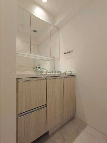 洗面設備　別部屋の参考写真です。