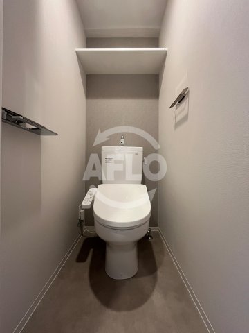 トイレ　リヴェント難波ウエスト　トイレ