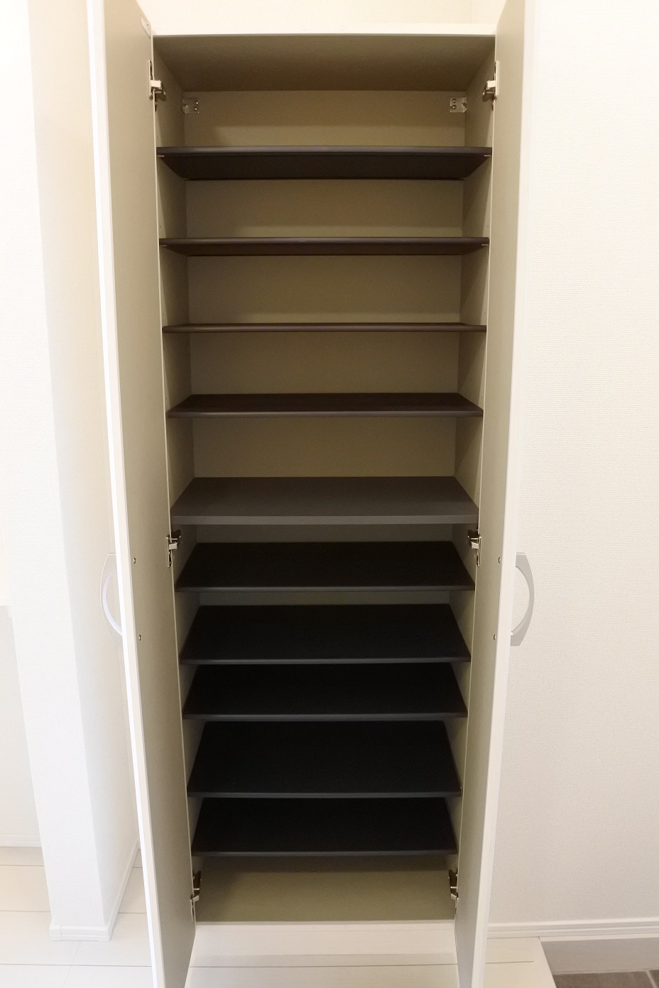 収納　写真は別部屋の為現況と異なる場合がございます