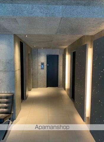 ロビー　ロビー