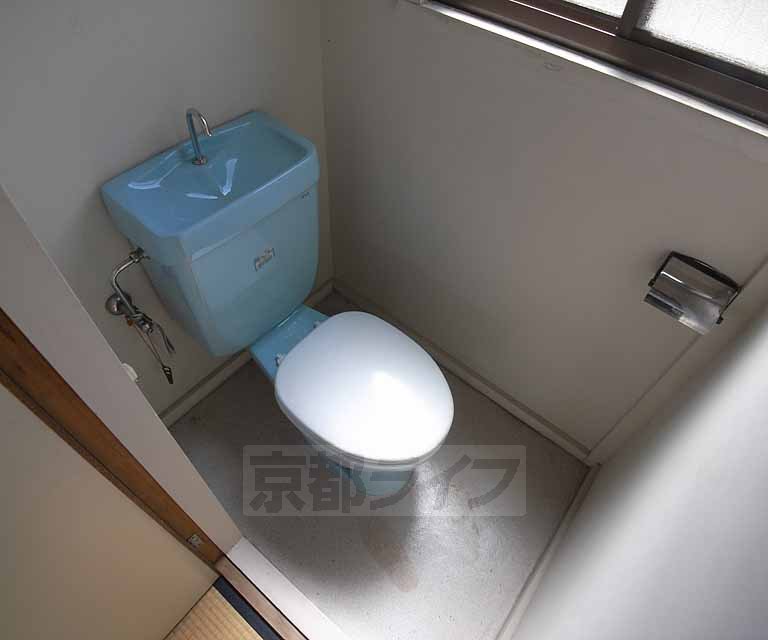 トイレ　洋式トイレです