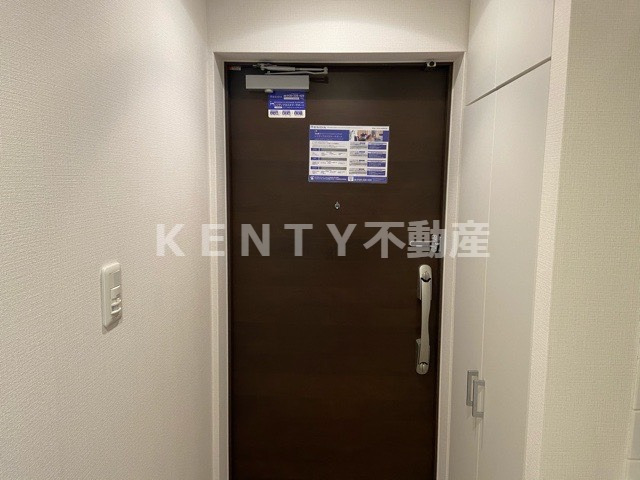 玄関　落ち着いた玄関です