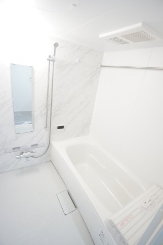 バス・シャワールーム　※同タイプの写真です。