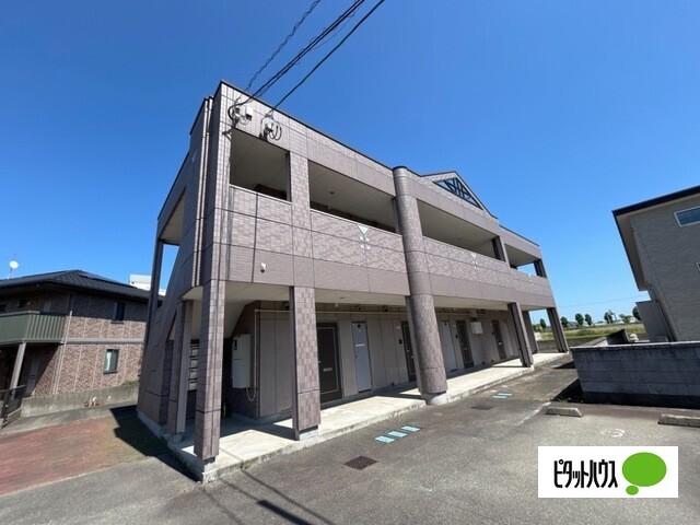 建物外観　外観写真（昼）