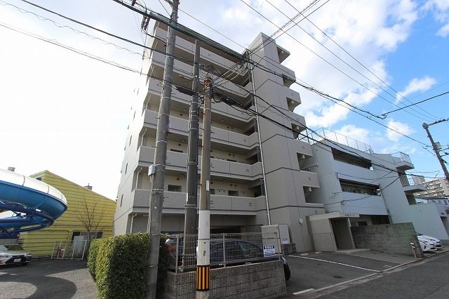 建物外観　外はこのようになっています