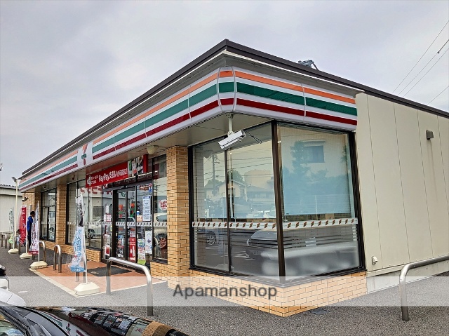 コンビニ　セブンイレブン（コンビニ）まで475m