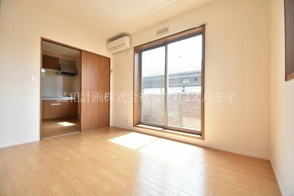 居室・リビング　★お部屋探しは株式会社タウンハウジング東京まで★