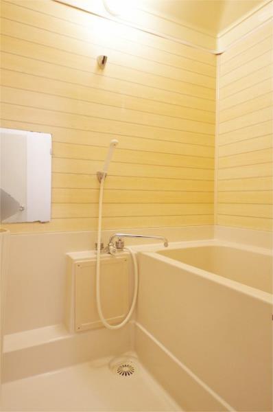 バス・シャワールーム　バス・トイレ別