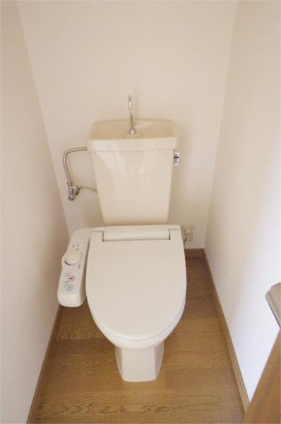 トイレ　シャワートイレ