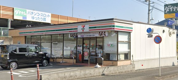 コンビニ　セブンイレブン秦野曽屋緑下店（コンビニ）まで1268m