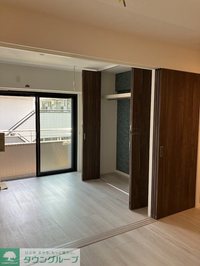 居室・リビング　★205号室写真参照★