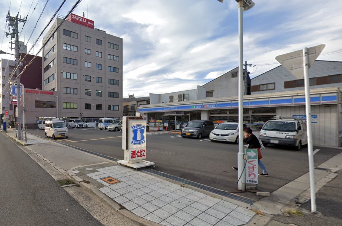 コンビニ　ローソン新喜多一丁目店（コンビニ）まで196m