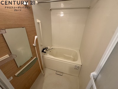 バス・シャワールーム　浴室乾燥機付きで家事効率UP！