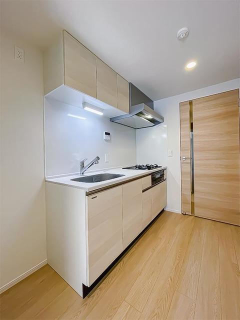 キッチン　※写真は同タイプ住戸です。