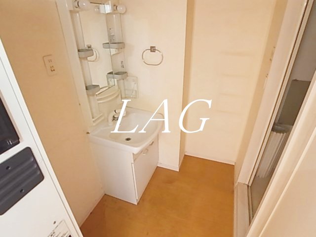 洗面設備　洗面台です。