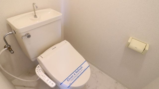 トイレ　別室の参考写真です。※現況優先