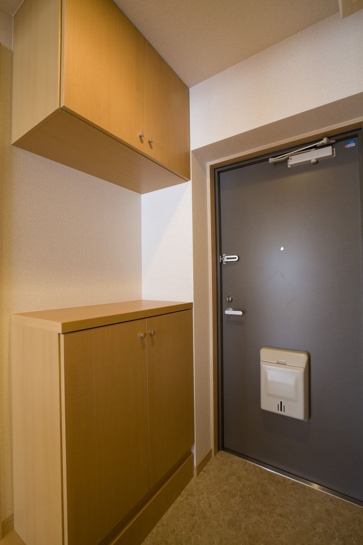 玄関　大容量シューズボックスあり