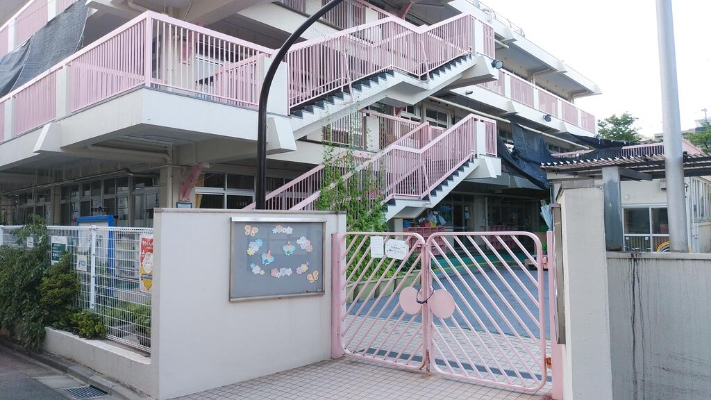 幼稚園・保育園　紅梅保育園（幼稚園・保育園）まで326m