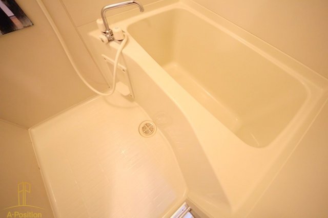 バス・シャワールーム　エスリード南森町駅前