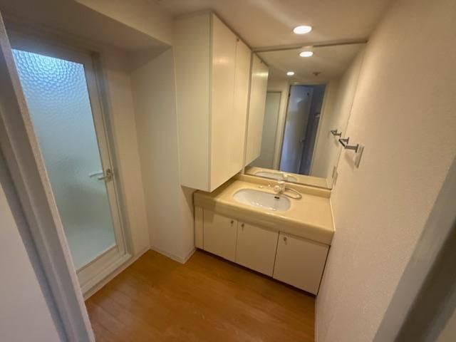 洗面設備　忙しい朝には欠かせない洗面所です