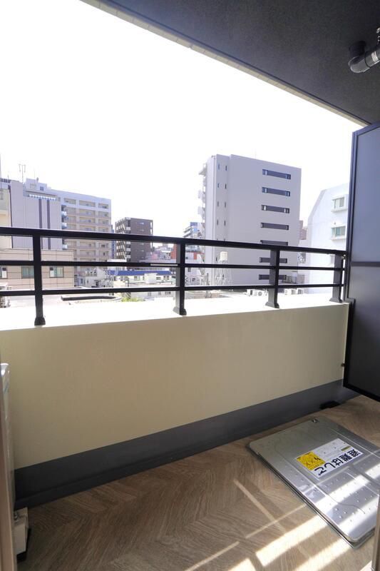 バルコニー　※反転タイプ参考写真