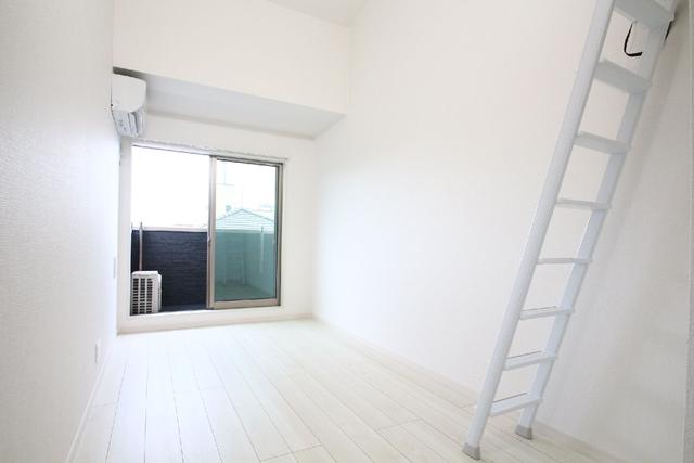 居室・リビング　居室