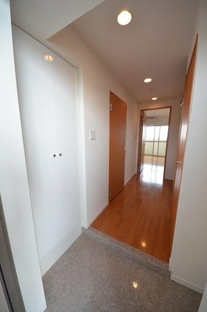 玄関　★お問い合わせはタウンハウジング聖蹟桜ヶ丘店まで★