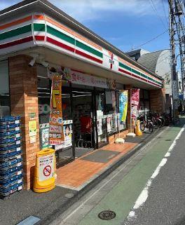 コンビニ　セブンイレブン 練馬北町8丁目店（コンビニ）まで452m
