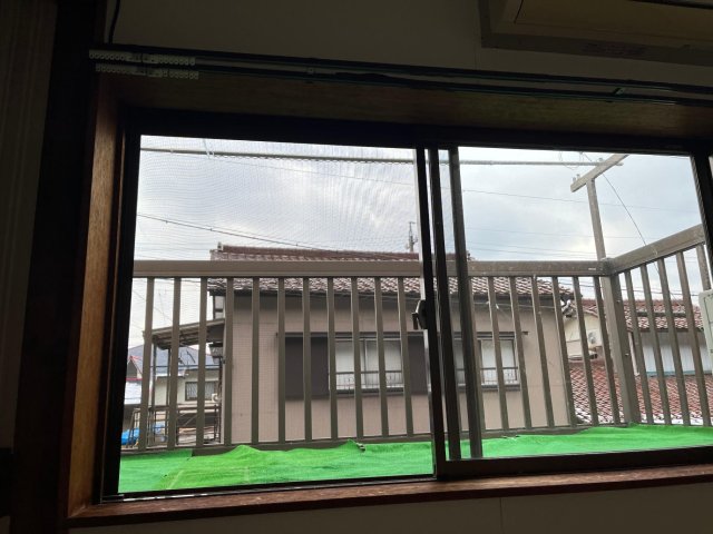 バルコニー　バルコニーは、チェアがあれば星を飲む特等席。