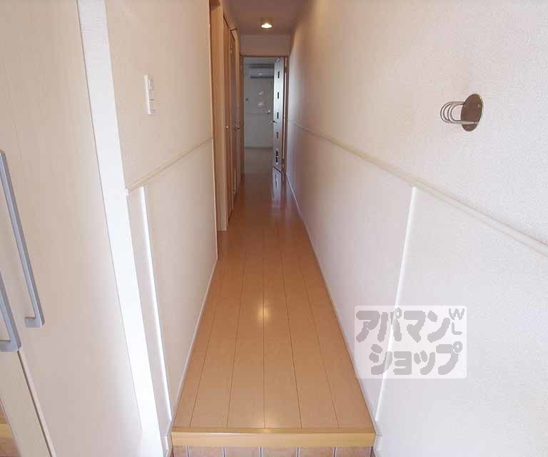 その他部屋・スペース　玄関からの写真です。