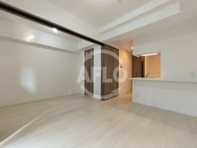 居室・リビング　レオンコンフォート九条アルバ　リビング