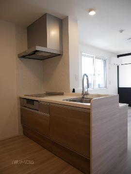 キッチン　IH＆グリル付システムキッチン（イメージ）