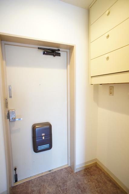 玄関　シューズボックス付☆いつでもスッキリ片付きますね！