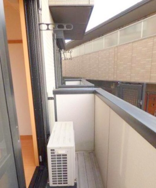 バルコニー　別部屋同仕様タイプ