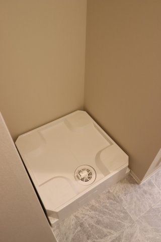 その他設備　洗濯機置場