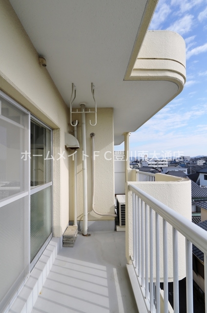 バルコニー　同型別部屋写真