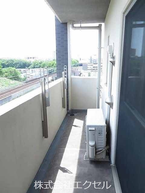 バルコニー　日当たりの良いバルコニーです。