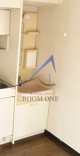 洗面設備　洗面台です。