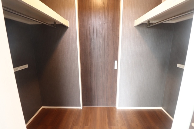 収納　ウォークインクローゼット